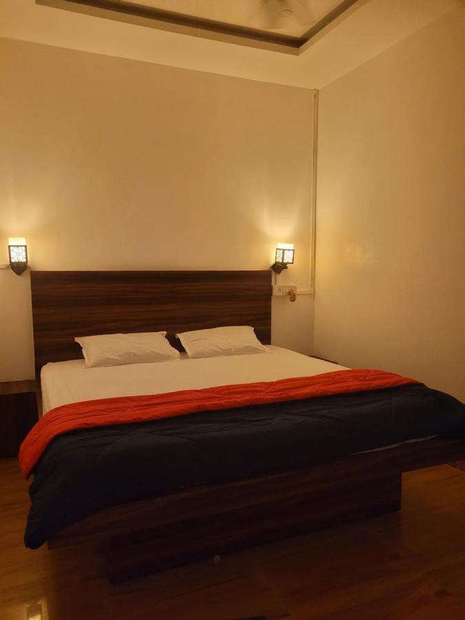 Dream Lodging Силчар Екстериор снимка